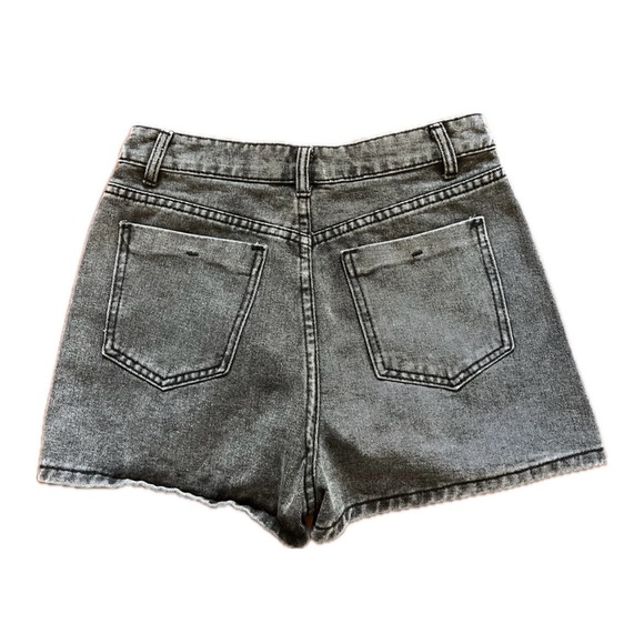 Stylish Black Denim Skort - Picture 3 of 3